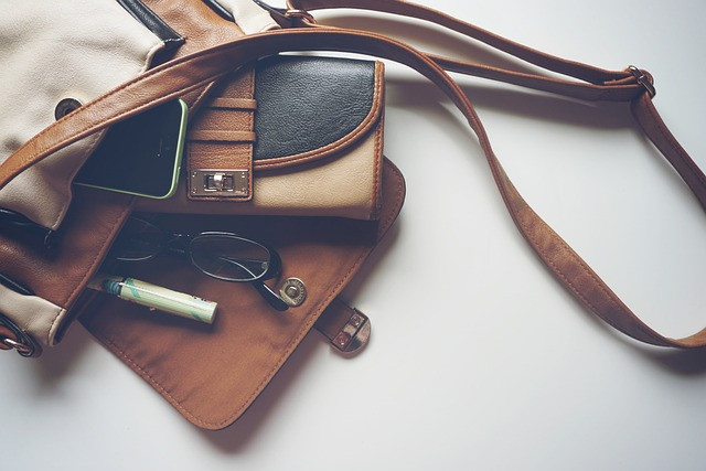 Find and Build a Practical Personal Style Guide: Step-by-Step Framework