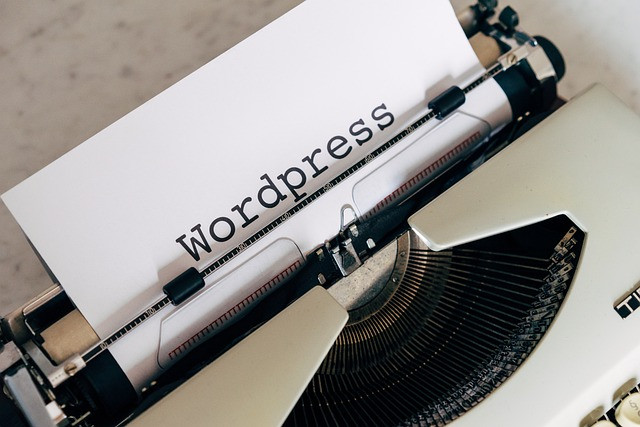 Blog Content Planning Guide: Editorial Calendars, Topic Depth & Hub-and-Spoke