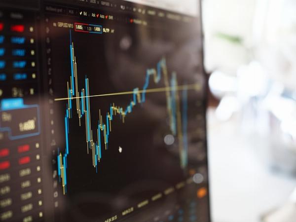 Readymade vs Custom Strategies: Which is Better?