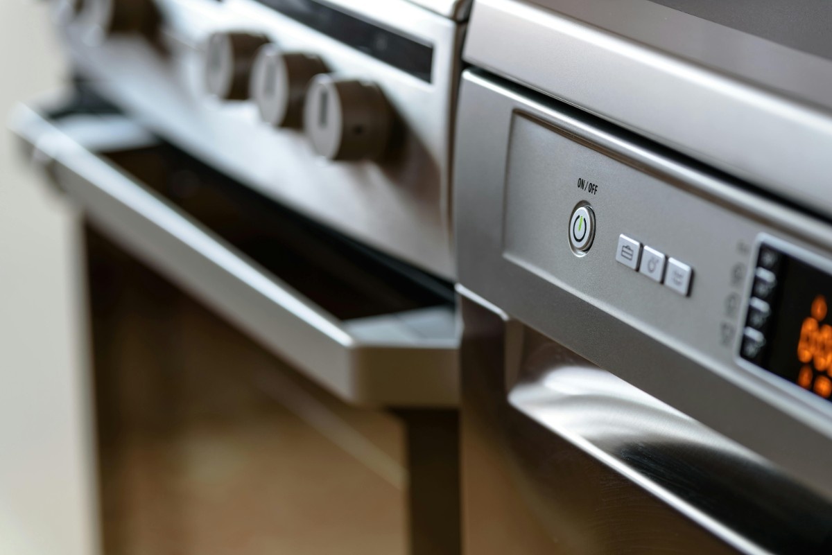 How to Dispose of Old Appliances in Cincinnati, OH: 5 Options Compared