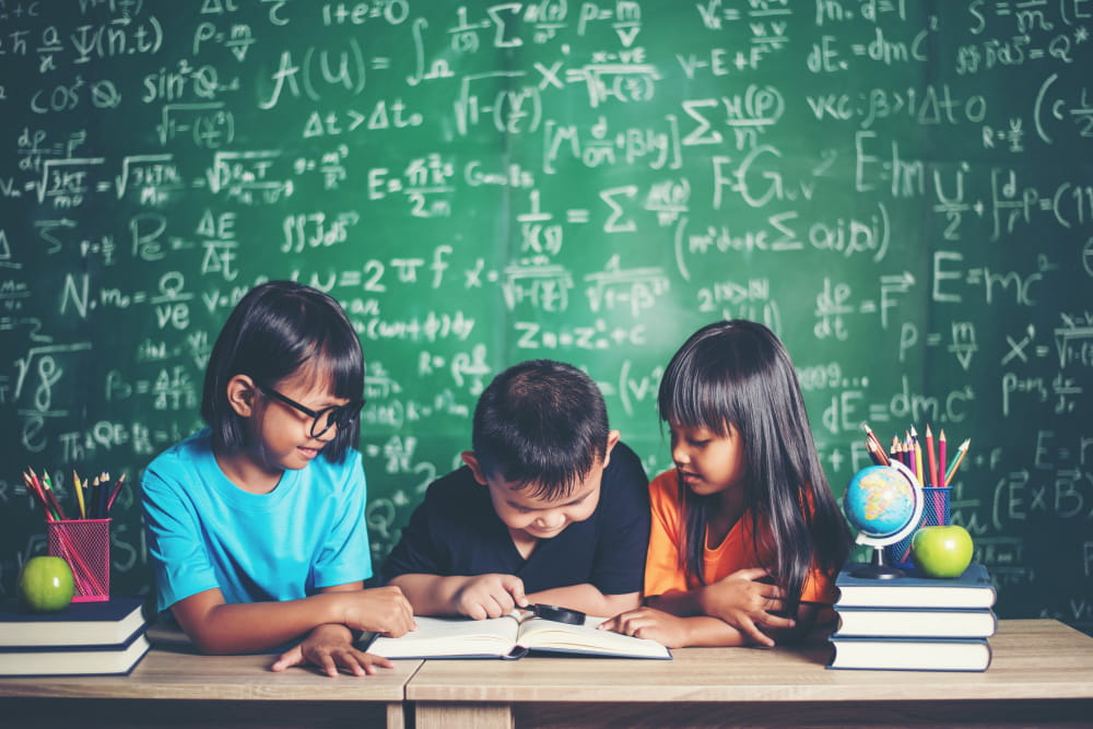 How Parents Should Train Kids in the Early Stage of Kindergarten