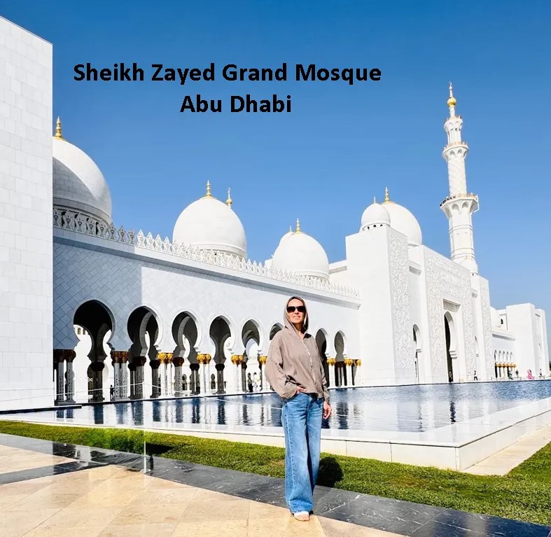 Enjoy the Ultimate Private - Premium Abu Dhabi City layover Tour: