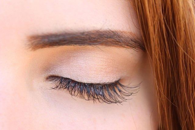 Skin Tone Analyzer: How to Find the Right Makeup Shades